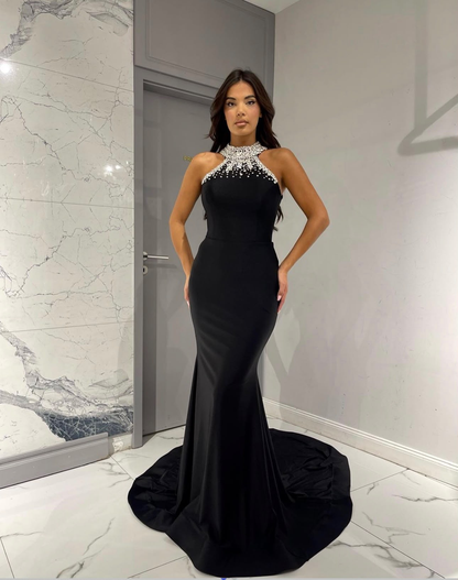 NOIR HALTER LUXE zwarte halter galajurk voorkant